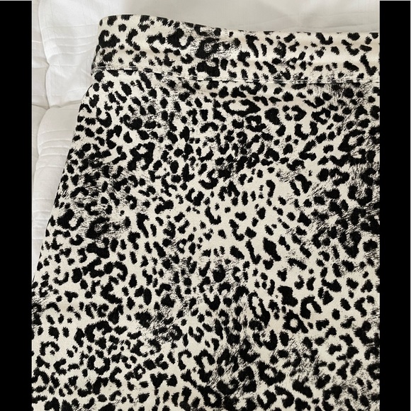 Animal print mini skirt - size M - Picture 2 of 4